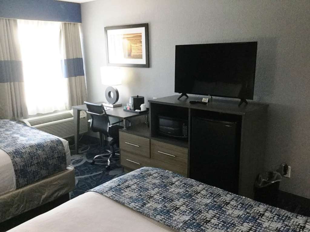 Baymont Inn & Suites Shawnee Chambre photo